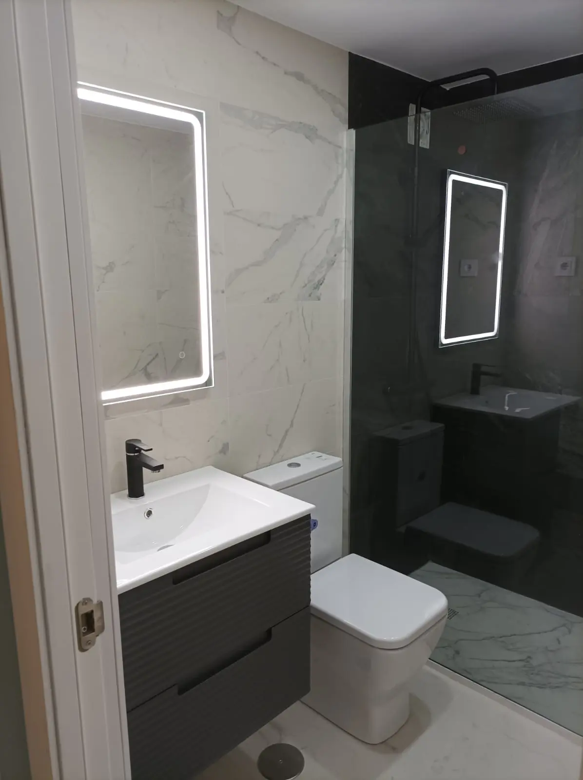 Baño com plato de ducha